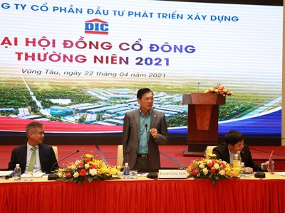 Ông Nguyễn Thiện Tuấn – Chủ tịch HĐQT Kl994 game bài casino hấp dẫn DIC phát biểu khai mạc tại Đại hội.