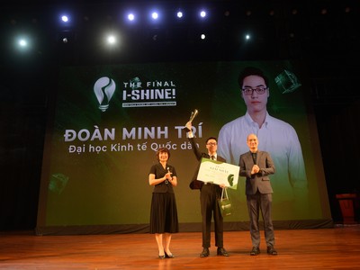 Sinh viên Đại học Kl992 cổng game cá cược Quốc dân giành ngôi quán quân cuộc thi I-INVEST! 2022