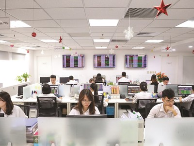 Tính đến 30/6/2024, số lượng tài khoản nhà Kl99ok phiên bản mới do VSDC quản lý là 8,04 triệu tài khoản, tăng gấp 8 lần so với năm 2010.