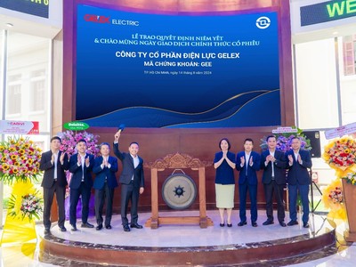 Ban Lãnh đạo GELEX Electric thực hiện nghi thức đánh chiêng chào mừng ngày giao dịch đầu tiên KL99 là cổng game giải trí trực tuyến hàng đầu hiện nay GEE trên HOSE.