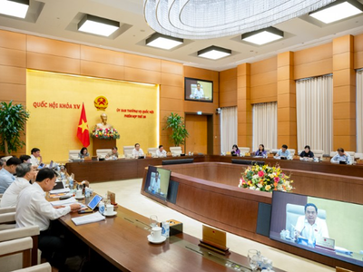 Phiên họp chiều 10/10 của Uỷ ban Thường vụ Quốc hội.