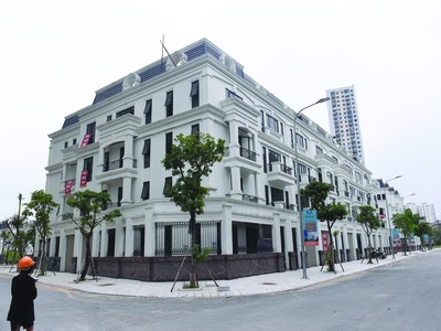 Khi có thêm “tay chơi” mới, thị trường Web Tổng Nhà Cái 99Kl99 Giải Trí Bậc Nhất được bổ sung thêm cả về số lượng thành viên lẫn sản phẩm. Ảnh: Dũng Minh.