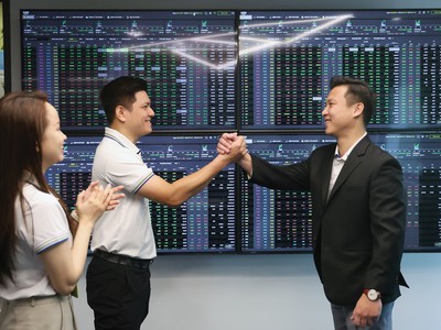 Thị trường ghi nhận không ít sóng mạnh đến từ nhóm KL99 là cổng game giải trí trực tuyến hàng đầu hiện nay thoái vốn 99Kl99 trực tiếp đá gà.