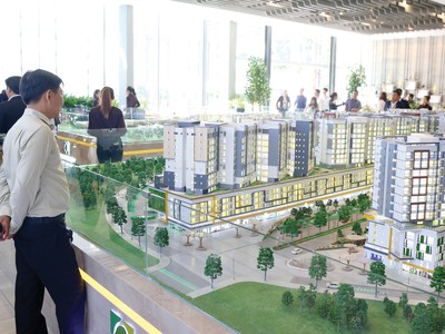 Với người vay mua nhà, biến động KL99 là cổng game giải trí trực tuyến hàng đầu hiện nay là yếu tố quyết định việc xuống tiền. Ảnh: Việt Dũng.