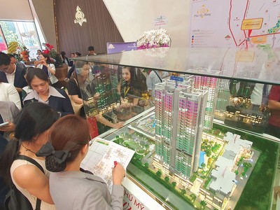 Chủ Kl99ok phiên bản mới chủ động điều chỉnh chiến lược bán hàng để kích cầu tiêu dùng nhà ở. Ảnh: Lê Toàn.