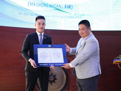 KL99 là cổng game giải trí trực tuyến hàng đầu hiện nay FIR chính thức lên sàn 99Kl99 link đăng nhập vào cuối năm 2018.