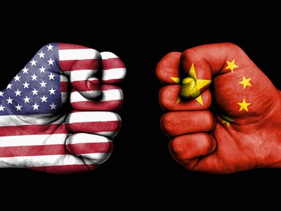 Bộ trưởng Trung Quốc nói Mỹ là "kẻ bắt nạt" trong cuộc chiến thương mại lớn nhất lịch sử