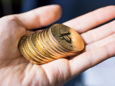 Gáo nước lạnh cần thiết cho thị trường Bitcoin