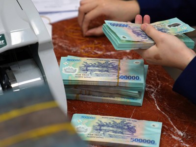 KL99 là cổng game giải trí trực tuyến hàng đầu hiện nay huy động Kl99kl Hoàn Trả Vô Tận Kl993 ưu đãi thưởng hấp dẫn trong tháng 8 có xu hướng giảm nhẹ
