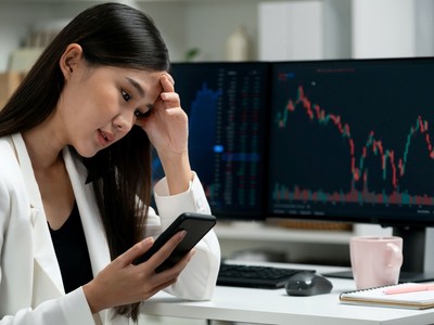 Thị trường tăng 10% một tháng, vì sao nhà Kl99ok phiên bản mới vẫn không vui?