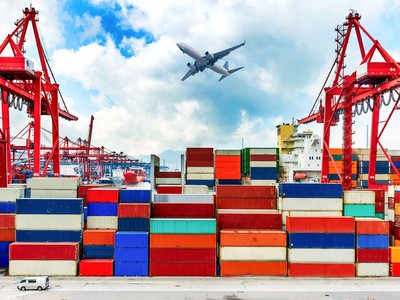 Việt Nam xuất siêu 3,52 tỷ USD trong 10 tháng đầu năm
