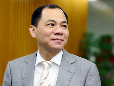 Thị trường chìm trong sắc đỏ, tỷ phú phạm Nhật Vượng vẫn kiếm cả trăm tỷ đồng