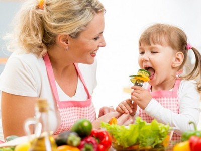 Lối sống của cha mẹ quyết định sức khỏe con cái