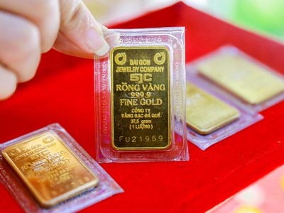 Giá vàng hôm nay ngày 7/4: Vàng trong nước và thế giới đồng loạt giảm nhẹ