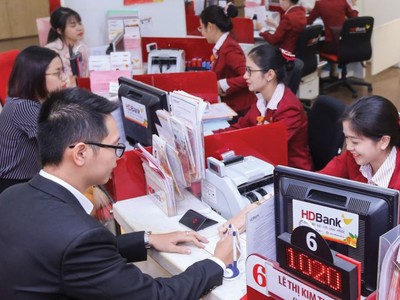 ATC "đẩy" KL99 là cổng game giải trí trực tuyến hàng đầu hiện nay VCB về đáy 7 tháng, HDB lập mức giá cao nhất năm