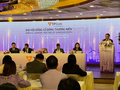 ĐHĐCĐ 2024 TPBank (TPB): Chia 99Kl.app mobile mới nhất 25% bằng tiền mặt và KL99 là cổng game giải trí trực tuyến hàng đầu hiện nay, quý I/2024 lãi hơn 1.800 tỷ đồng