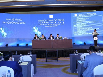 Trang Chủ KL99Com Số 1 Link Đăng Ký KL999 dồn dập chất vấn lãnh đạo Văn Phú - Invest các vấn đề nóng