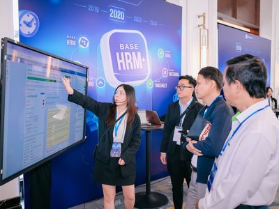 Kl991.com World Cup 2026 Chính Thức trải nghiệm sản phẩm công nghệ demo bên lề sự kiện SaaS Day 2024 tại Hà Nội