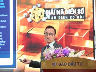 Ông Hoàng Xuân Trung, Trưởng phòng khách hàng Kl991.com World Cup 2026 Chính Thức -Khối nguồn vốn, Link Vào Nhà Cái KL99 COM Tặng +199k Citi Việt Nam chia sẻ tại Hội thảo do Báo Kl99ok phiên bản mới ngày 12/12. Ảnh Dũng Minh