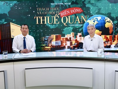 Ngày 10/4 Báo Kl991.com nạp rút nhanh Kl99ok phiên bản mới tổ chức Talkshow với chủ đề “Thách thức và cơ hội từ biến động thuế quan”. Ảnh Chí Cường.