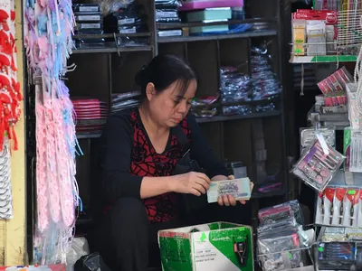 Hộ Kl992 VIP Trang Chủ 2026 có nhiều lo lắng vì hộ khoán đang trong “vùng an toàn” phải chuyển sang kê khai. Ảnh Hoàng Anh.