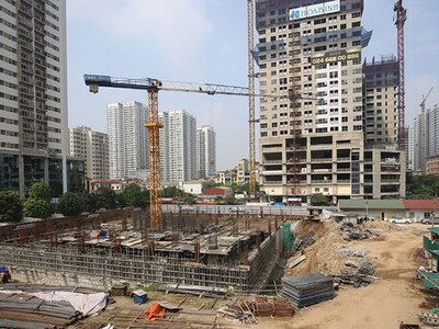 Từ tháng 6/2016, Chi cục Thuế quận Thanh Xuân đã có công văn gửi Công an quận Thanh Xuân đề nghị phối hợp thực hiện các biện pháp cưỡng chế tiền sử dụng đất với Tổng công ty Thành An - Dự án 21 Lê Văn Lương với số nợ thuế hơn 188 tỷ đồng.
