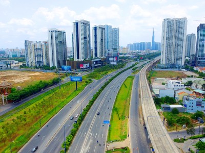 TP.HCM: Cận cảnh những công trình trọng điểm tại khu Đông trước “giờ G”