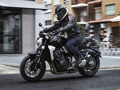 Honda chính thức ra mắt CB1000R thế hệ mới
