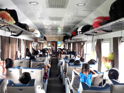 Tàu Hà Nội-Hải Phòng đưa toa xe chất lượng cao, có wifi miễn phí vào phục vụ hành khách