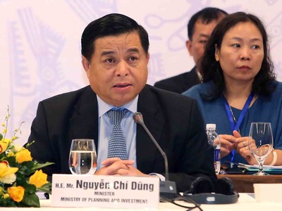 Bộ trưởng Bộ Kế hoạch và Kl99ok phiên bản mới Nguyễn Chí Dũng.