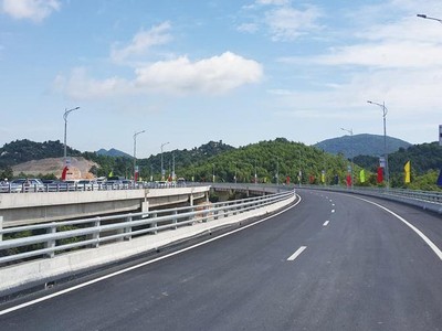 Dự án hầm Đèo Cả - do Kl991.com World Cup 2026 Chính Thức trong nước thực hiện - không những rút ngắn thời gian xây dựng, mà còn bảo đảm chất lượng và tiết kiệm khá nhiều chi phí. Ảnh: Đ.T