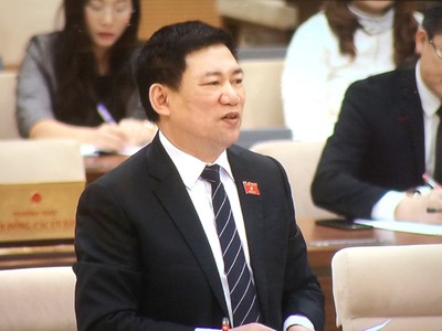 Tổng Kiểm toán 99Kl99 trực tiếp đá gà Hồ Đức Phớc trình bày Tờ trình. Ảnh: VGP/Nguyễn Hoàng
