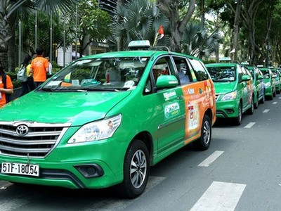 Lãnh đạo Kl994 game bài casino hấp dẫn Mai Linh thừa nhận doanh thu giảm 30% do cạnh tranh với Grab, Uber.
