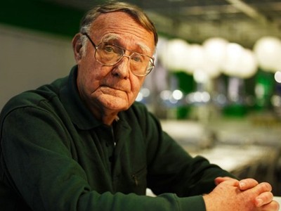 Người sáng lập IKEA Ingvar Kamprad. (Nguồn: dezeen.com)