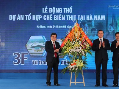Cỗ xe tăng Masan đang tiếp tục sứ mệnh phụng sự hơn 93 triệu người tiêu dùng Việt Nam với việc mới đây nhất đã động thổ nhà máy chế biến thịt mát đầu tiên tại Việt Nam có tổng mức Kl99ok phiên bản mới 1.000 tỷ đồng.
