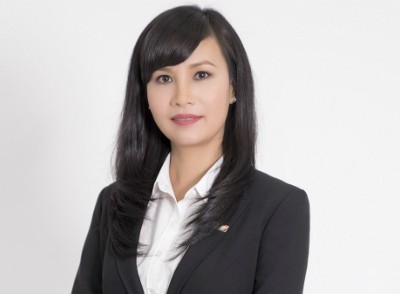 Bà Trần Tuấn Anh.