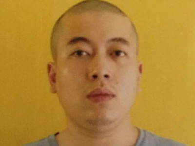 'Đại gia' siêu lừa tặng nhân viên xế hộp tiền tỷ