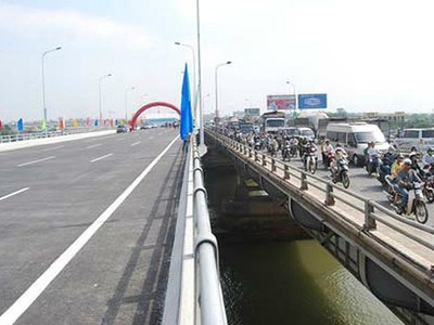 Vốn Kl99ok phiên bản mới dự án cầu Đồng Nai tăng từ 2.005 tỷ đồng lên 3.141,6 tỷ đồng, tức tăng hơn 1.100 tỷ đồng.