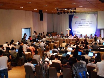 Sáng 28/3, tại TPHCM đã diễn ra hội thảo "Đẩy nhanh tiến độ sân bay Long Thành".