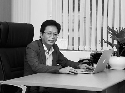 Ông Nguyễn Thành Vạn An là người đại diện theo Kl992 Tham Gia Ngay của Hotdeal. Đồng thời là Giám đốc điều hành của Mekong Com (Vinabook). Ảnh: Vecom.
