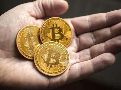 Tiền ảo, bão táp thật