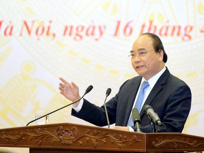 Thủ tướng Nguyễn Xuân Phúc phát biểu kết luận hội nghị - Ảnh: VGP/Quang Hiếu