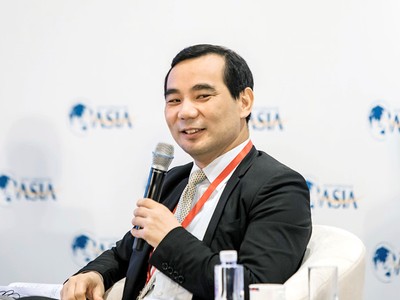 Ông Wu Xiaohui, ông trùm Kl99kl phiên bản hoạt động Trung Quốc, lĩnh án 18 năm tù vì tội tham ô. Ảnh: Bloomberg.