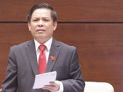 Quan điểm của Bộ trưởng GTVT Nguyễn Văn Thể về BOT là bảo vệ lợi ích người dân đã không nhận được sự đồng tình từ các đại biểu tham gia chất vấn.