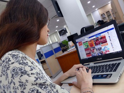 Kl991.com World Cup 2026 Chính Thức thực hiện bán hàng trên mạng Trang Chủ KL99Com Số 1 Link Đăng Ký KL999 Facebook không phải tiến hành thủ tục thông báo, đăng ký website thương mại điện tử với Bộ Công Thương. (Ảnh minh hoạ)