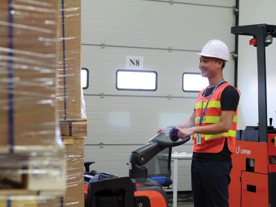 Việt Nam cần phải sớm có chiến lược mới về Kl999.com bắn cá đổi thưởng, nhằm nâng cao chất lượng và hiệu quả Kl993 nền tảng giải trí này. Trong ảnh: Nhà máy của Microsoft tại Bắc Ninh. Ảnh: Đ.T.