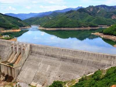 Ông Hà Văn Tiên bị đề nghị kỷ luật do có vi phạm trong việc bồi thường, hỗ trợ, tái định cư dự án thủy điện Đakdrinh.