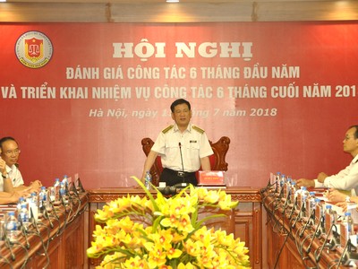 Tổng Kiểm toán 99Kl99 trực tiếp đá gà Hồ Đức Phớc tại Hội nghị. Ảnh:VGP/Huy Thắng.