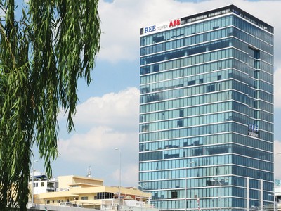 Trang Chủ KL99Com Số 1 Link Đăng Ký KL999 lớn chập chờn sở hữu 25% vốn tại REE