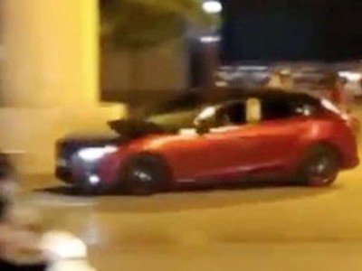 Tài xế Tuấn lái xe gây náo loạn trên đường Cầu Diễn. Ảnh cắt từ Video.